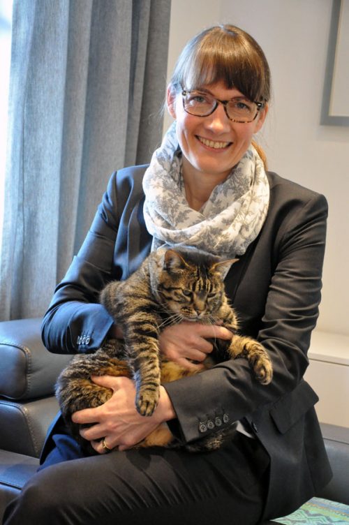 Inga Schulz mit Katze